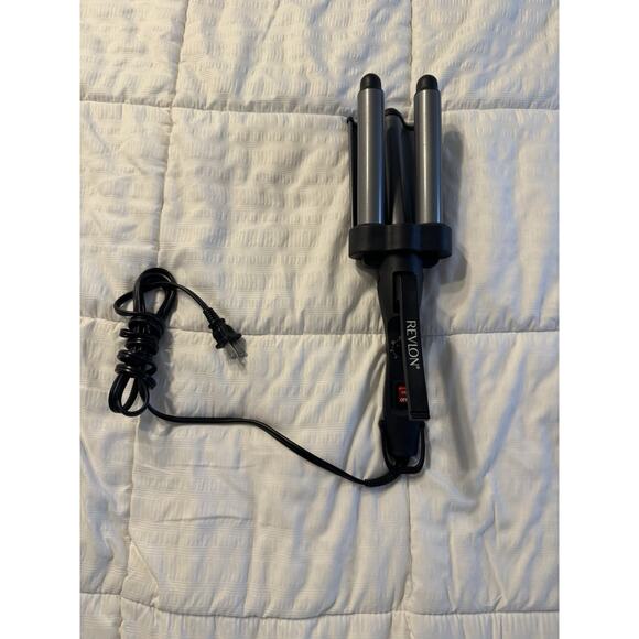 Revlon 3 Barrel Hair Waiver Jumbo Black Ceramic Long Lasting Waves - Picture 1 of 5